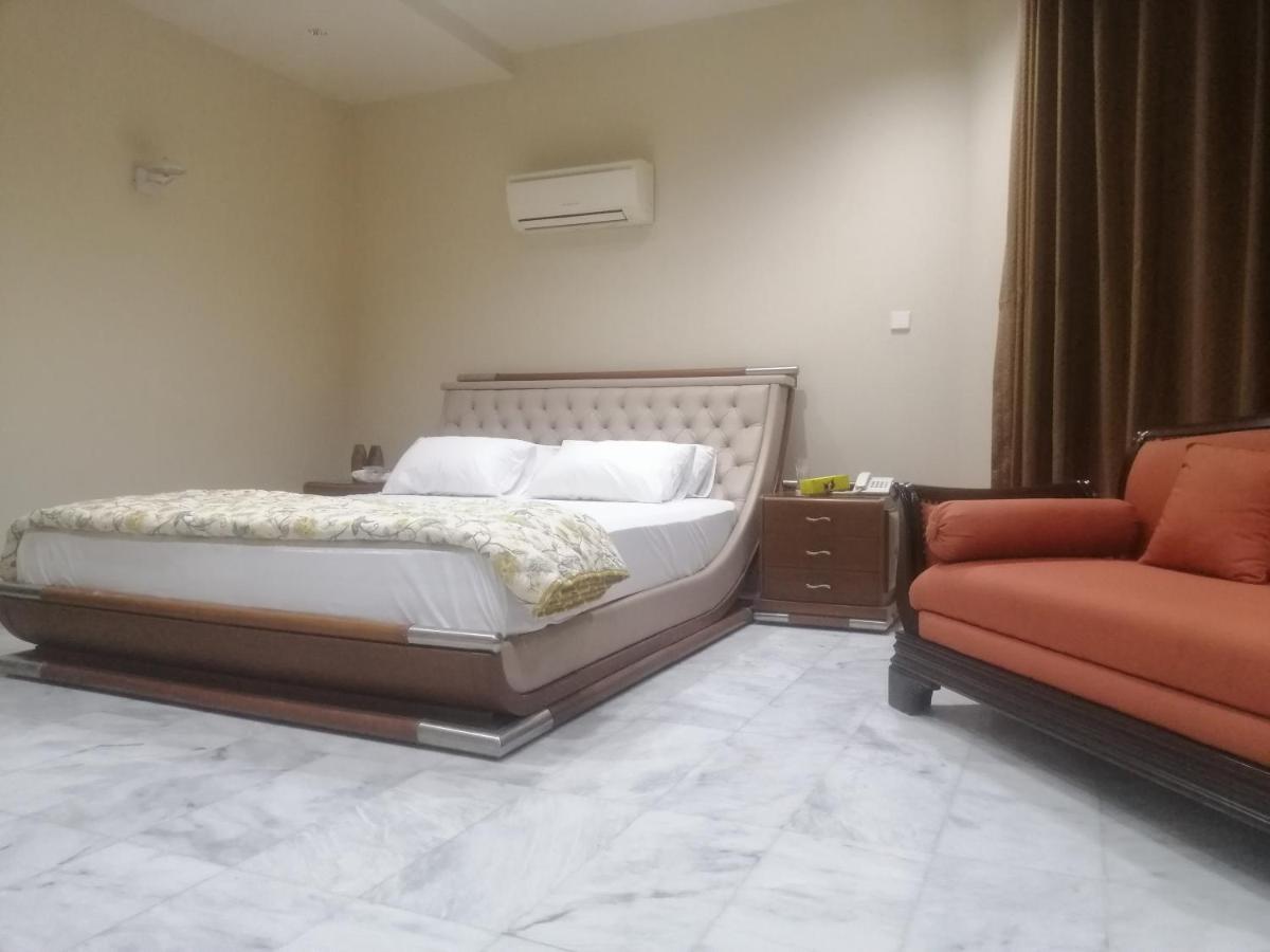Hotel State Residency Bahawalpur Luaran gambar