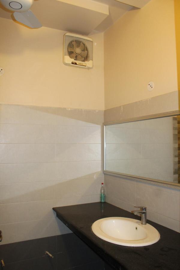 Hotel State Residency Bahawalpur Luaran gambar